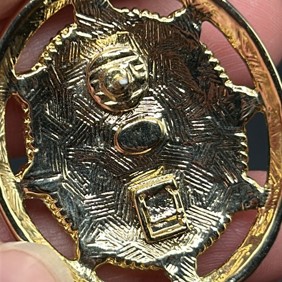 VTG Givenchy Estate Post Back Gold Tone Faux Pearl Rhinestones Large Earrings - Picture 6 of 9